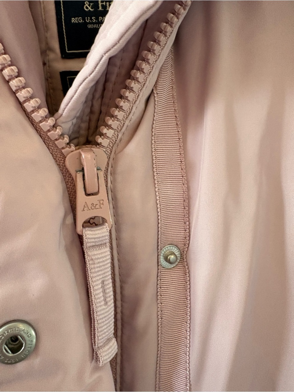 Abercrombie & Fitch Pink Faux-Fur Lined Puffer Parka - Picture 6 of 7